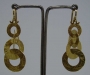 orecchini-a-dischi-martellati-pendenti-in-oro-giallo