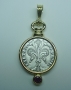 pendente-con-riproduzione-fiorino-argento-e-rubino-tutto-montato-su-oro-giallo-realizzato-a-mano